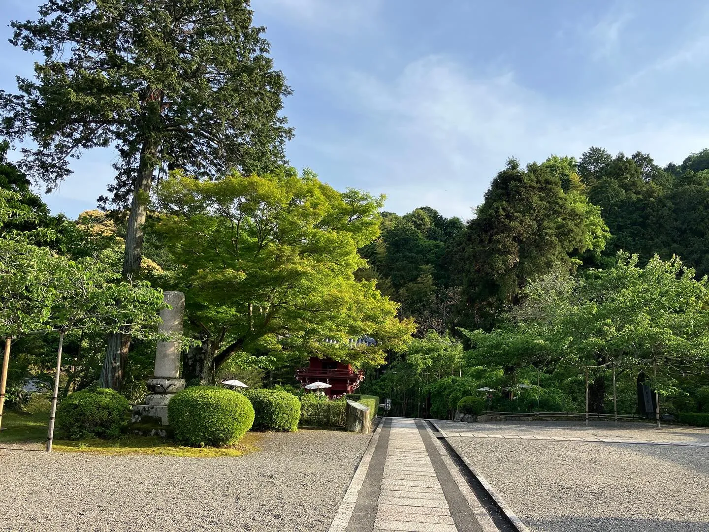 私用により當麻寺奥院様へ伺いました。