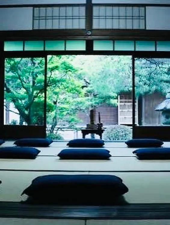 京都信用金庫様よりのご縁で臨済宗妙心寺大本山 退蔵院様にて坐...