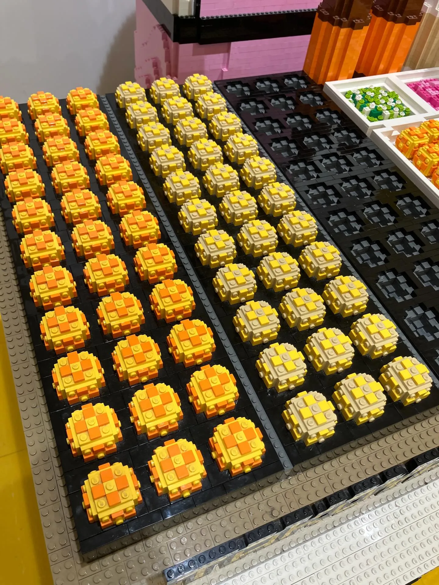 昨日も投稿いたしましたがLEGO続きです。