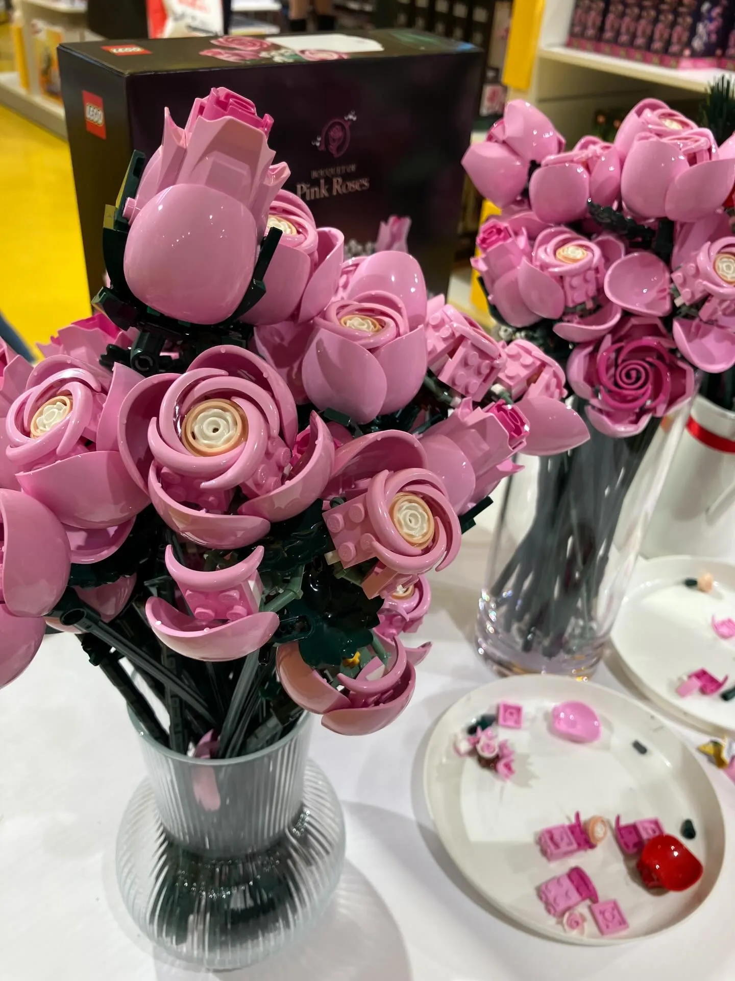 先日、LEGOのお店に久しぶりに行きました。