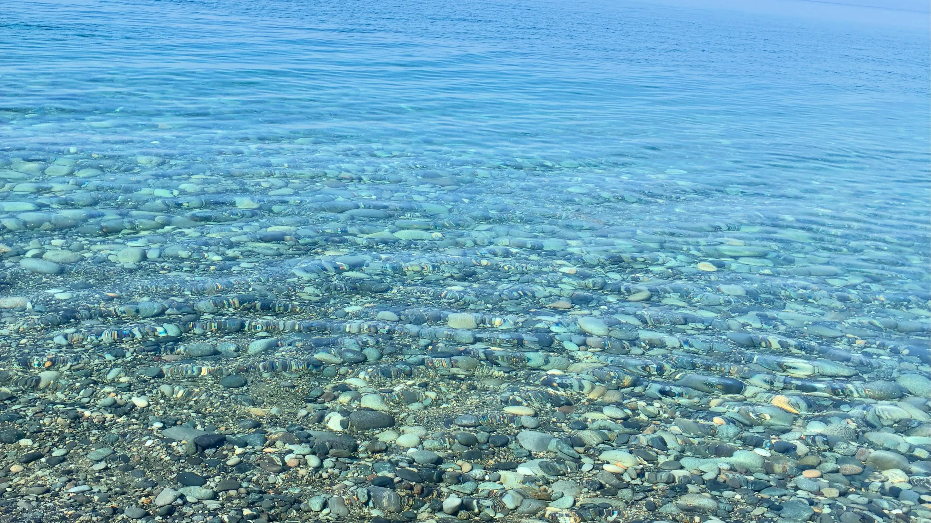 夏季休業中に海へ行きました。